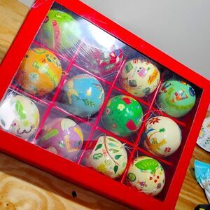 VTG Crate&Barrel 12 Days of Christmas Ornament Set. Ch2